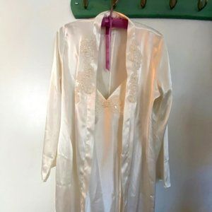 Victoria's Secret Bridal Slip & Robe NWOT
